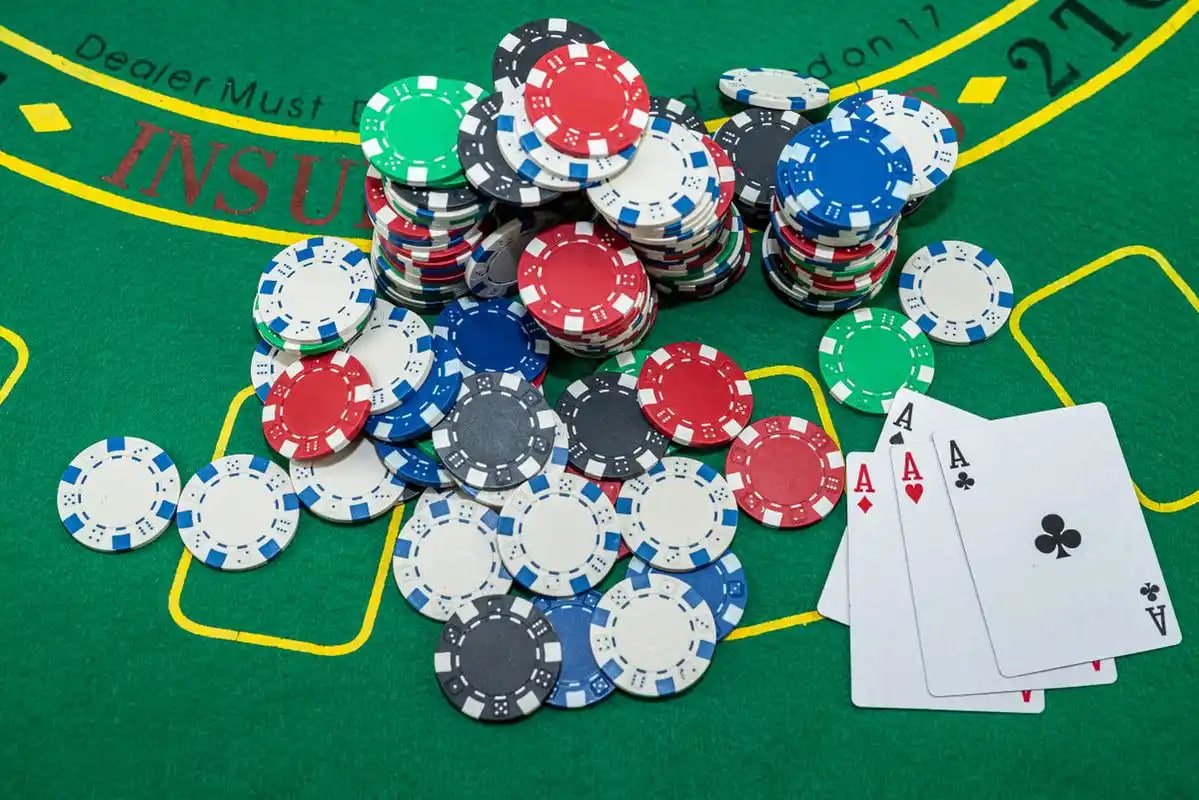okewla togel unified platform dashboard showing football, live tables, and esports markets